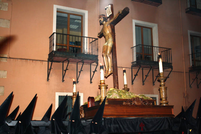Meditación del Obispo de Cuenca ante el Cristo de la Vera Cruz