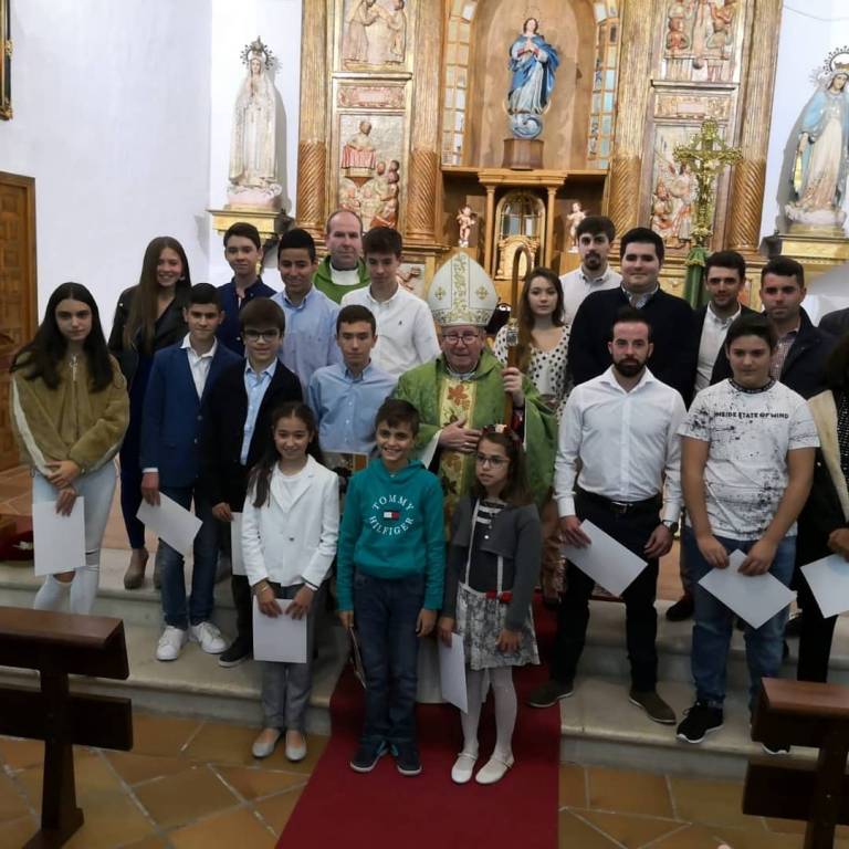 La localidad de Hontanaya recibe la visita pastoral de Monseñor José María Yanguas