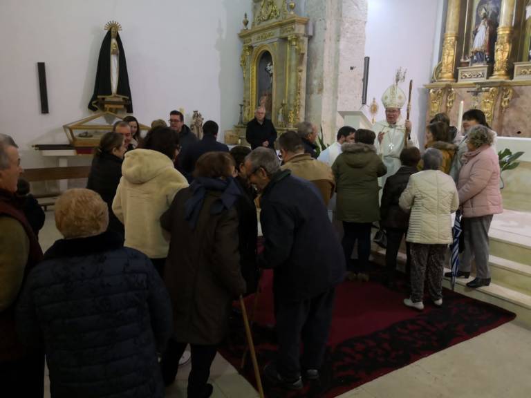 El Obispo realiza una Visita Pastoral a las parroquias de Tribaldos y Almendros