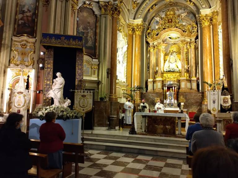 La ciudad de Cuenca se despide de la imagen de la Inmaculada Concepción de Éfeso