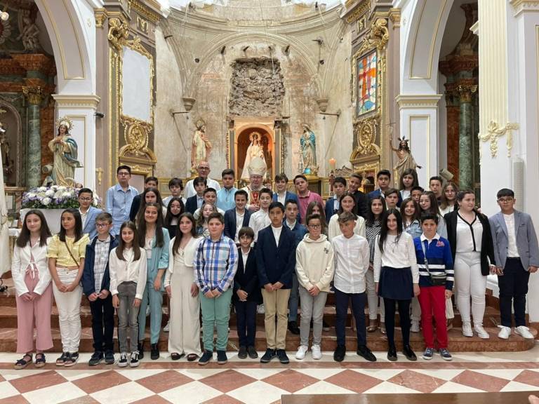 Confirmaciones en la parroquia de Quintanar del Rey