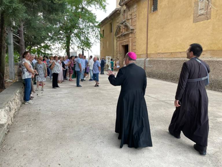 Monseñor José María Yanguas realiza una Visita Pastoral a las localidades de Culebras y Villar de Domingo García