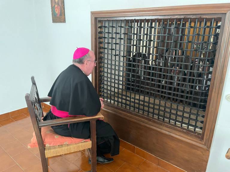 El Sr. Obispo visita a las Carmelitas de San Clemente en el día de Santa Teresa de Jesús
