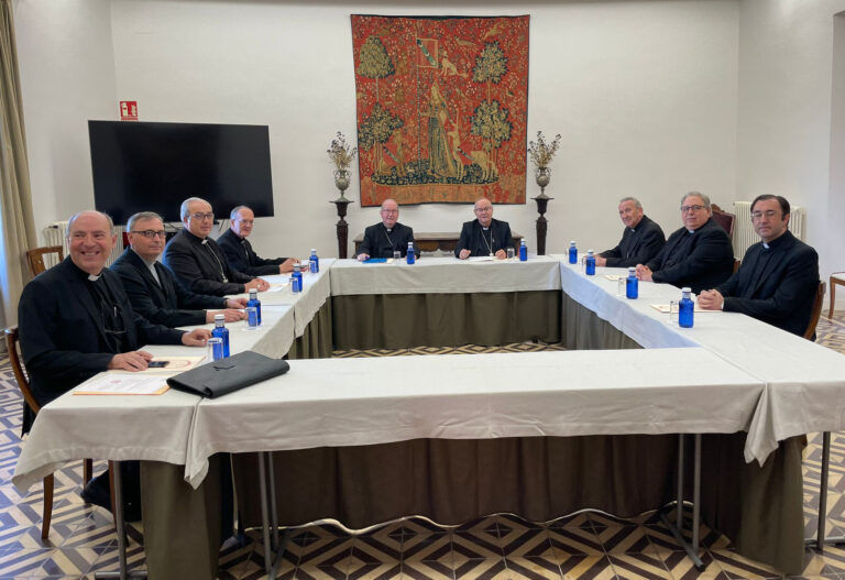 Reunión en el Seminario de Cuenca de los Obispos y Vicarios Generales de la provincia eclesiástica de Toledo