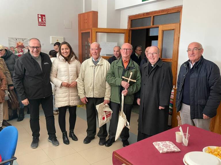 El Sr. Obispo celebra el Día del Voluntariado en Cáritas